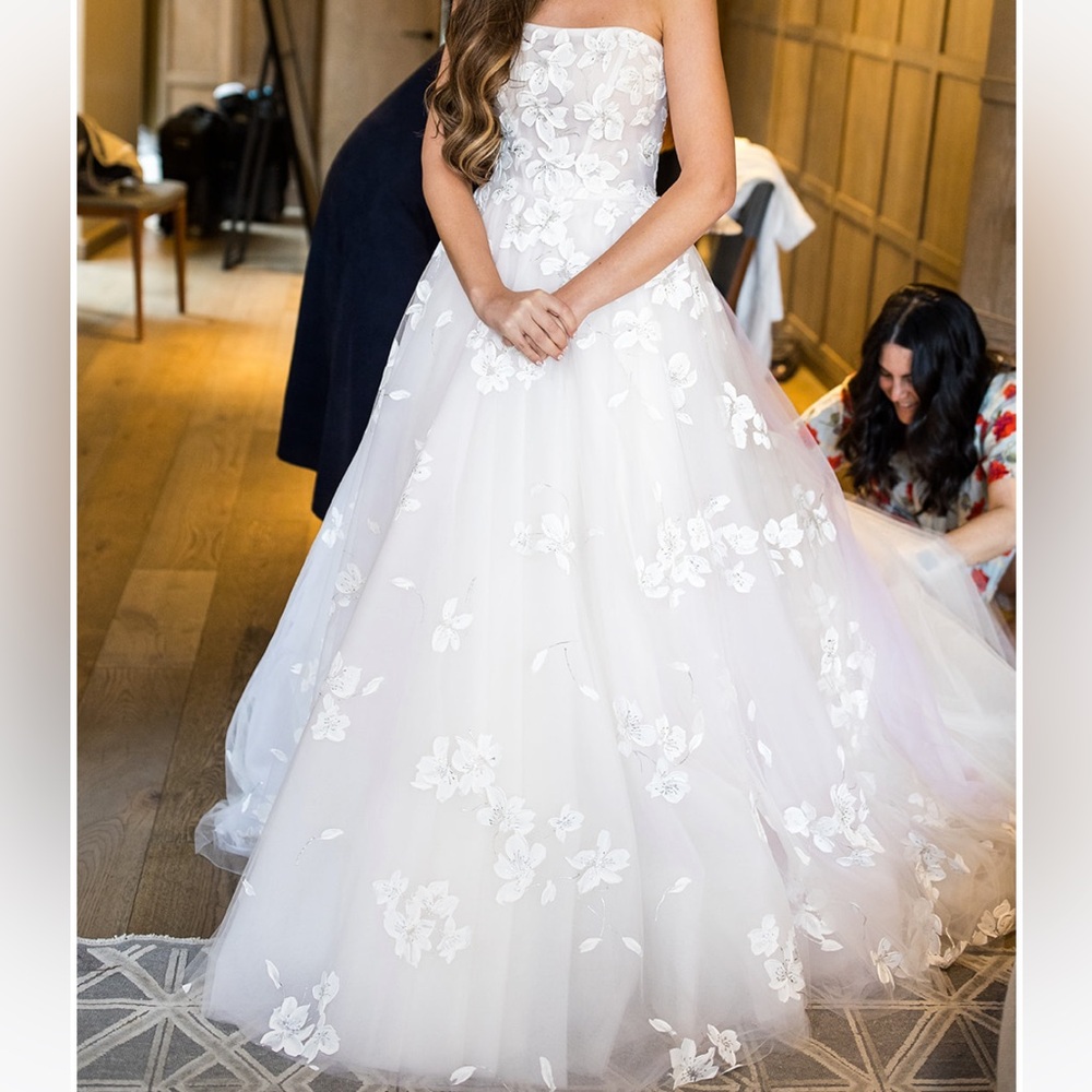 LIKE NEW Amsale Wedding Dress - hand painted floral tulle ball in Ivory/Lavender